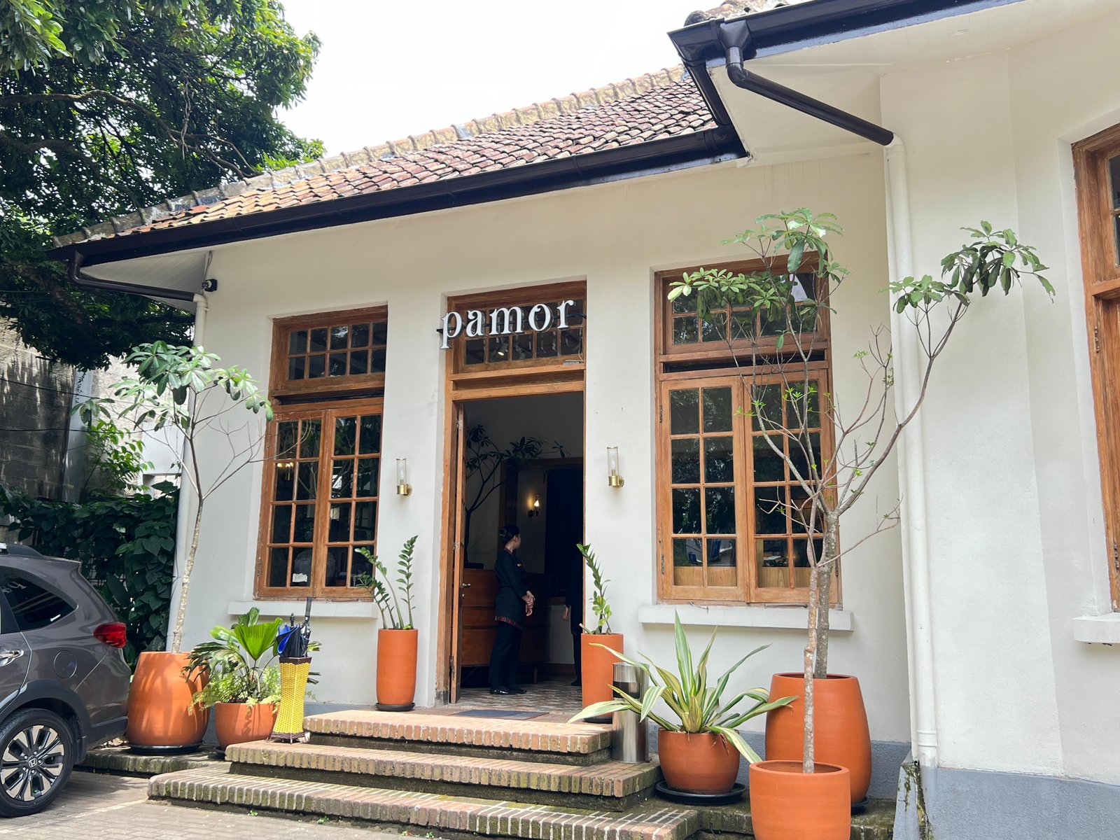 Grand Opening Pamor Dengan Beragam Kuliner Nusantara