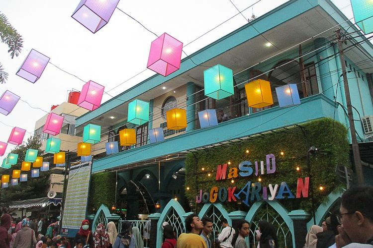 Ramainya Ramadhan di Jogokariyan, Bagikan 3.500 Porsi Takjil Setiap Hari