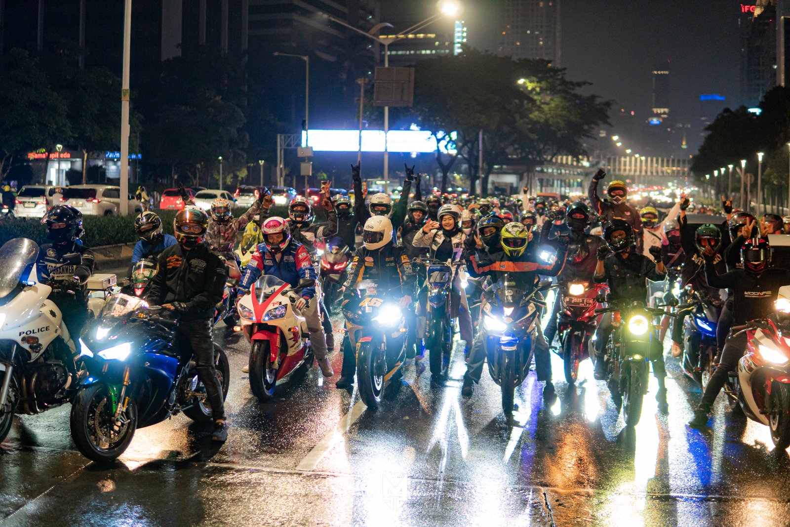 Perdana Tahun Ini! Seluruh Pengguna Sport Model Saling Sinergi dan Perkuat  Solidaritas di Event Yamaha Synergy Ride
