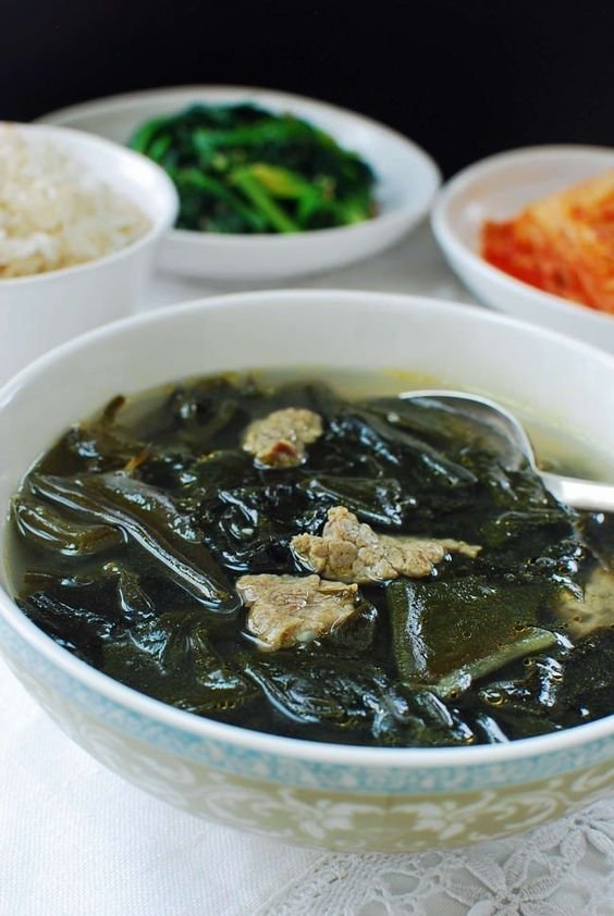 Tips Dapur: Sup Daging Rumput Laut Yang Hangatkan Tubuh