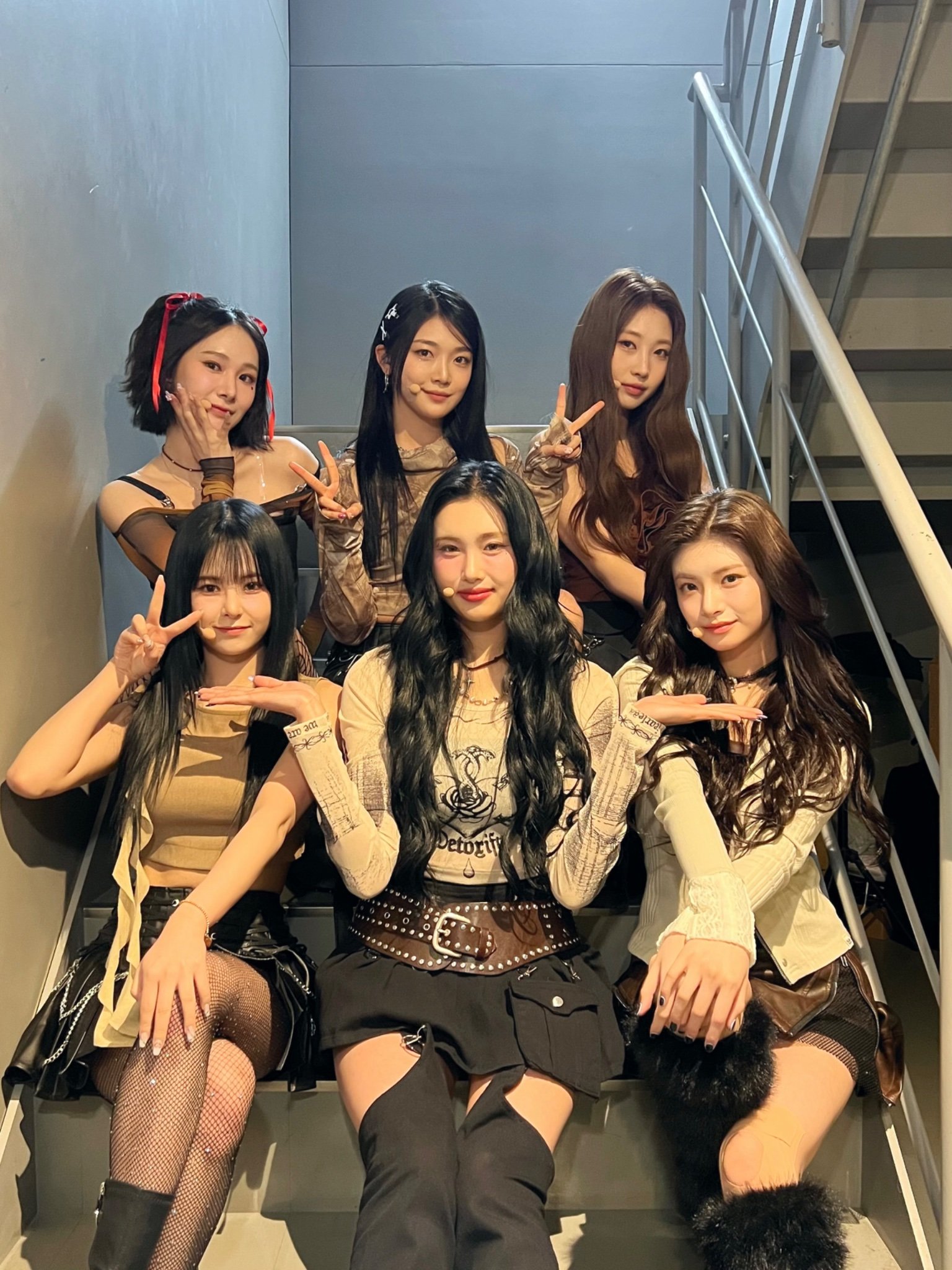 EVERGLOW Putuskan Lepas dari YUEHUA Juni Mendatang