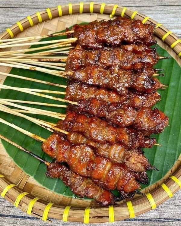 Uniknya Sate Jagal Khas Blora, Disajikan dengan Nasi dan Bumbu Kacang Bersantan