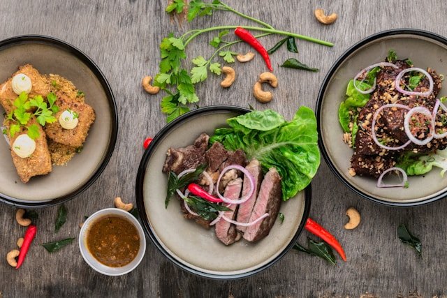 Stop Makan Sebelum Tidur! 4 Jenis Makanan Ini Picu Masalah Kesehatan