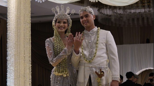Kemegahan Pernikahan Al Ghazali, Meminang Cinta Sejati