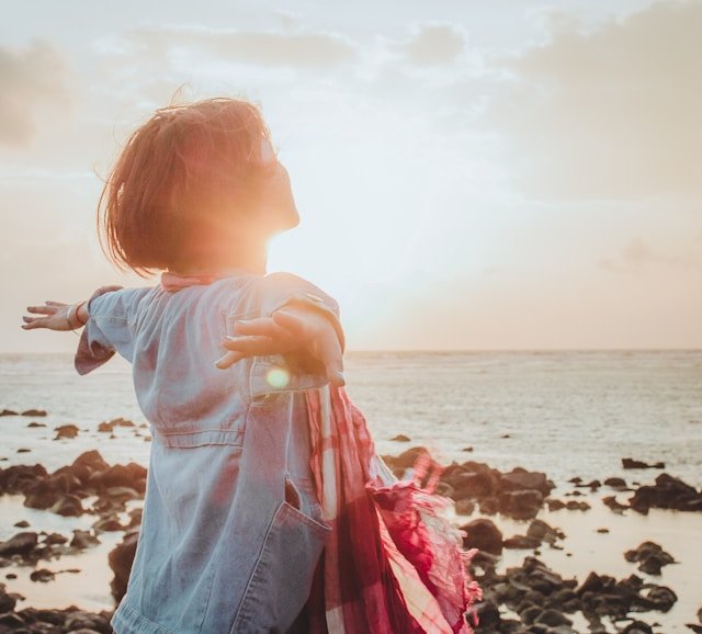 Bukan Ansos, Mari Pahami Karateristik Seorang Introvert